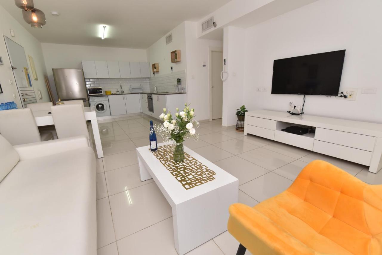 Apartament דירת גן דלוקס Ejlat Zewnętrze zdjęcie